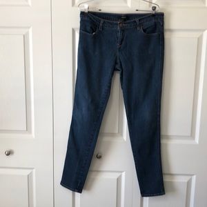 Forever 21 Stretch Skinny Jeans Size 29
